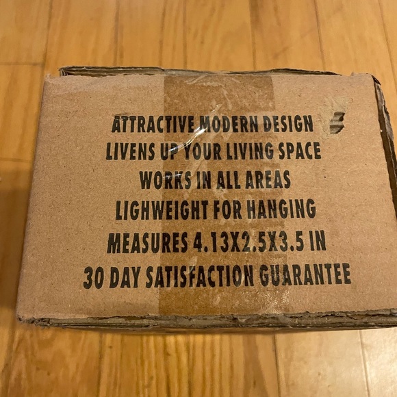 California Home Goods Geometric Wall Planter Small Set of 2 - Picture 13 of 14